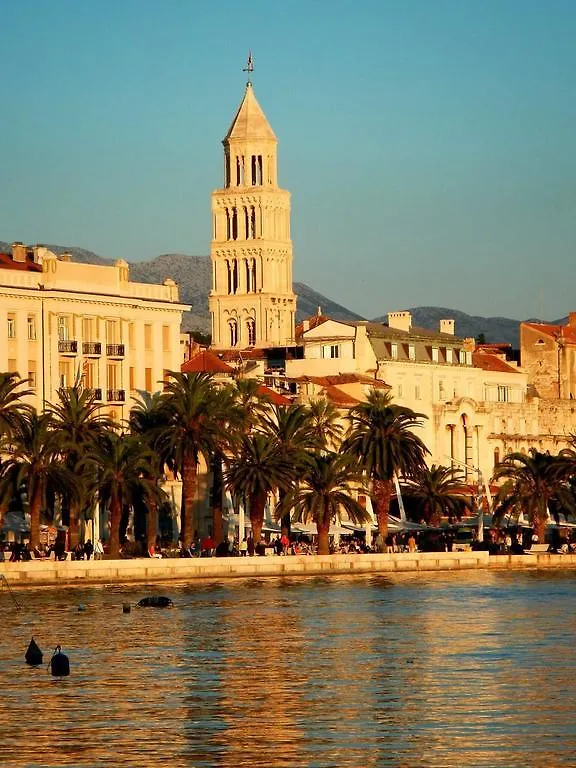 Apartment Papalic Palace Split